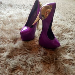 Purple and Gold size 7 platform heels.